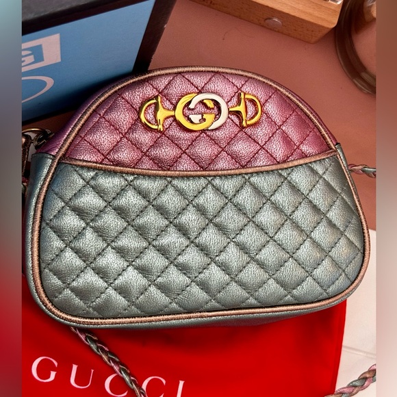 GUCCI Nappa Trapuntata Mini Zumi Dome Metallic Pastels Xbody Bag - Picture 4 of 16